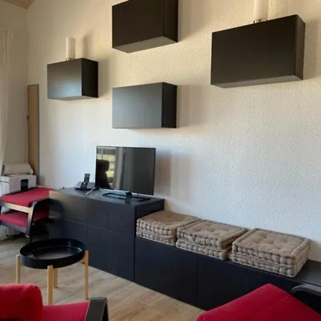 T3 Mezzanine 6p, A 300m, Parking Prive, Terrasse - Fr-1-225c-86 *